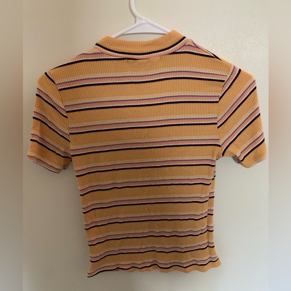 Yellow stripped shirt - Picture 2 of 3